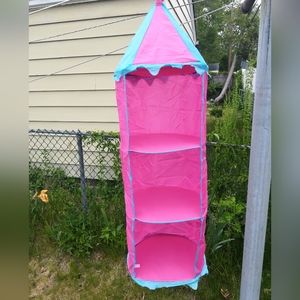 Hanging closet organizer